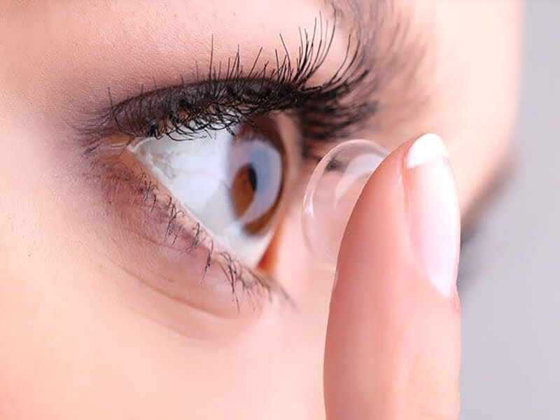 Contact Lenses: A Complete Care Guide